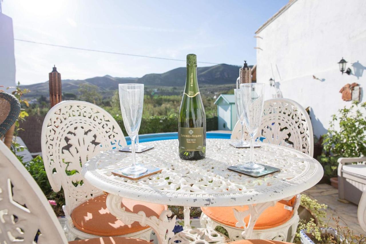 المرية Los Giles Bed And Breakfast المظهر الخارجي الصورة