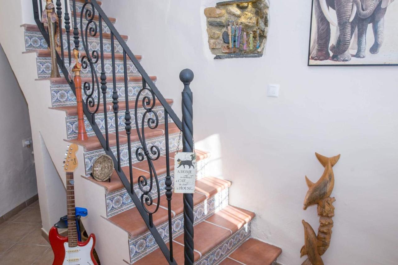 المرية Los Giles Bed And Breakfast المظهر الخارجي الصورة